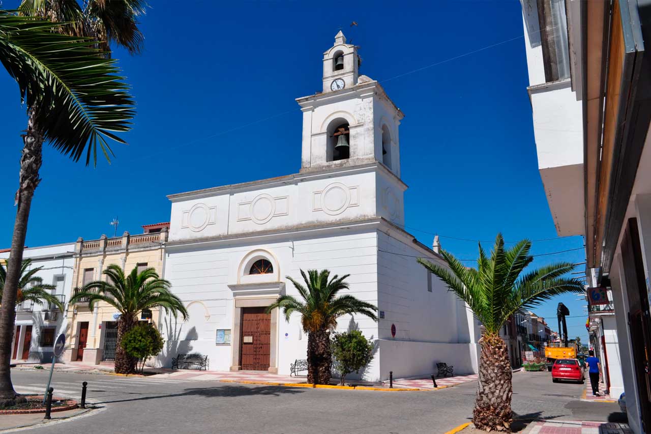 Santa-Amalia--Iglesia-parroquial-de-Santa-Amalia.